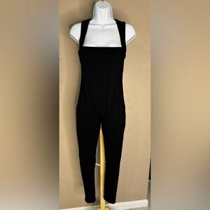 Sleeveless Scoop Neck Black Pants Jumpsuit
